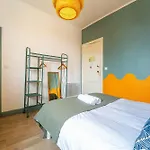 Au Bon Landais Surf Hotel