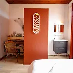 Au Bon Landais Surf Hotel *