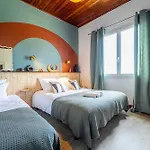 Au Bon Landais Surf Hotel *