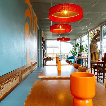 Au Bon Landais Surf Guinguette ホテル
