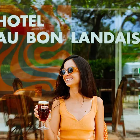 Au Bon Landais Surf Guinguette * ビスカロッス・プラージュ