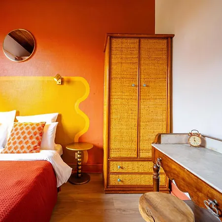 Au Bon Landais Surf Hotel