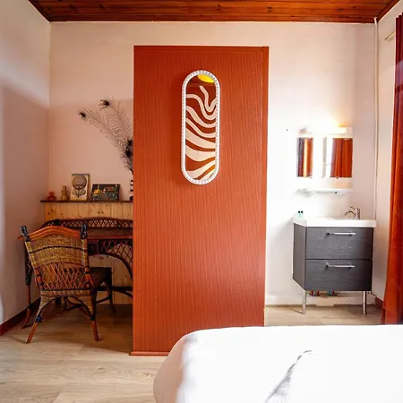 Au Bon Landais Surf Guinguette ホテル *