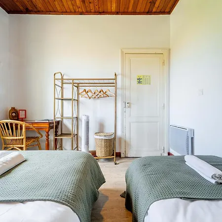Au Bon Landais Surf Hotel *